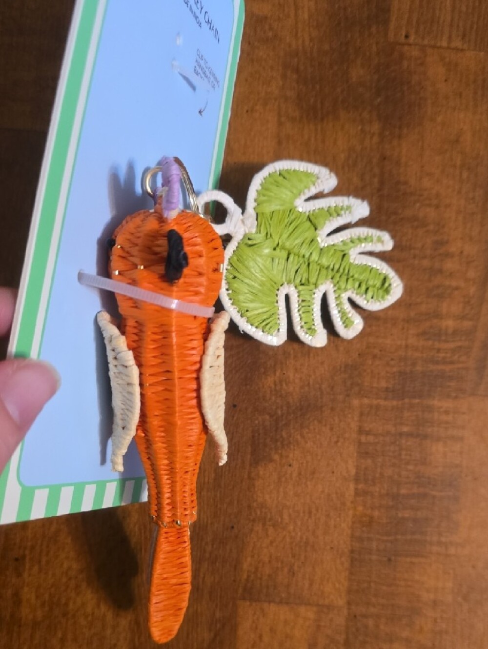 piper•k Orange Parrot & Green Leaf Woven Keychain - Picture 3 of 5
